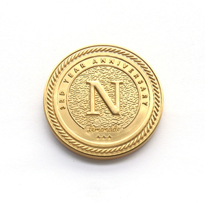 カスタムシルバーメッキ記念コインかわいいパターン年コレクションコイン