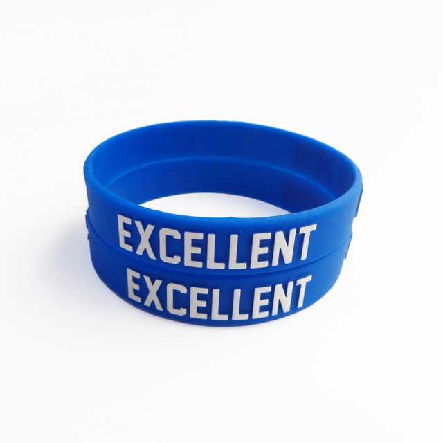 プロモーション高品質ファッションカスタムロゴ男性彫刻シリコーンゴムイベントフェスティバル調節可能なブレスレットリストバンド