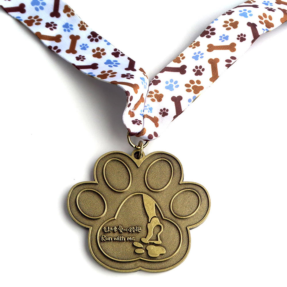 リボンメダルが付いているカスタムニッケルメッキ彫刻レーザーカスタマイズされた子供のメダル