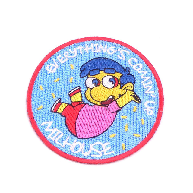 ガーリー T シャツ用卸売 OEM カスタム生地刺繍パッチ