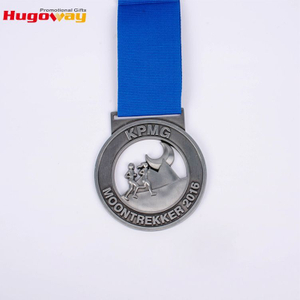 カスタムゴールドバスモールドリボンモアレ複合メダルゴールドサッカーサンプル商業中山小蘭メダル