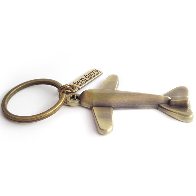 独自のロゴを作成します 金属 3D キーホルダー部品 金属お土産キーホルダー メーカー