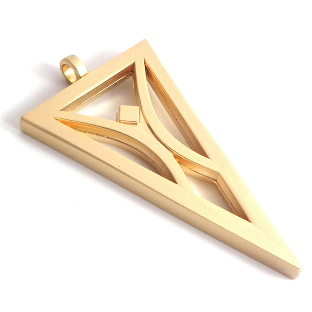 2023 HOT カスタムロゴファッションブランドメタルロゴタグ