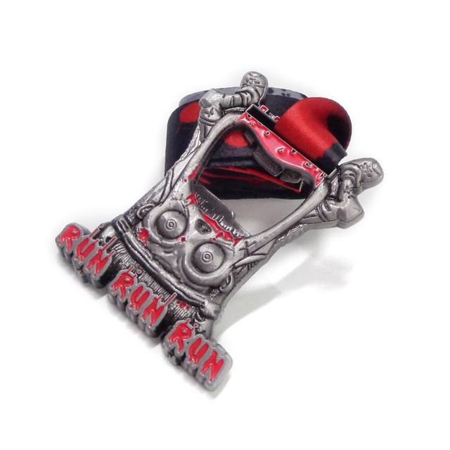 メーカーはチェスのメダル用に高品質の亜鉛合金素材のメダルをカスタマイズします