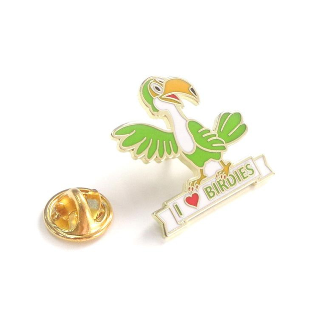 格安卸売メタルエンボスロゴエナメルバッジ