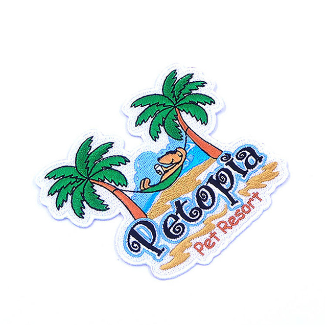 衣料品用カスタムスポーツビーコットン素材パッチ刺繍OEMロゴ