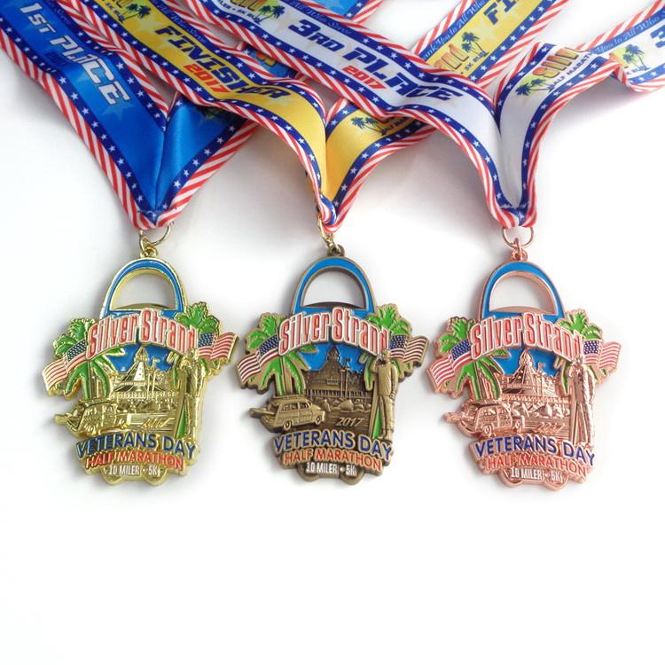 カスタムクリスマス銅重量挙げメダル包装玩具海岸ウィッチャー 3 メダル