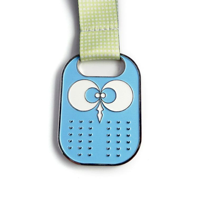 高品質のカスタム OEM デザイン 3D 勝者フィニッシャー メタル ランニング スポーツ メダル リボン付き